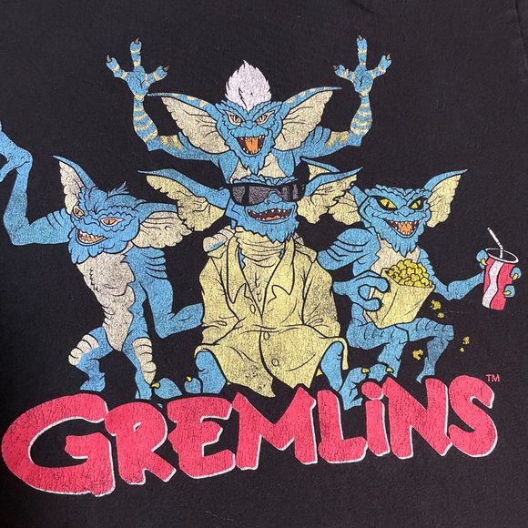 Gremlins T-Shirt Size S Small Black Retro 90s Distressed Graphic. - Picture 2 of 4